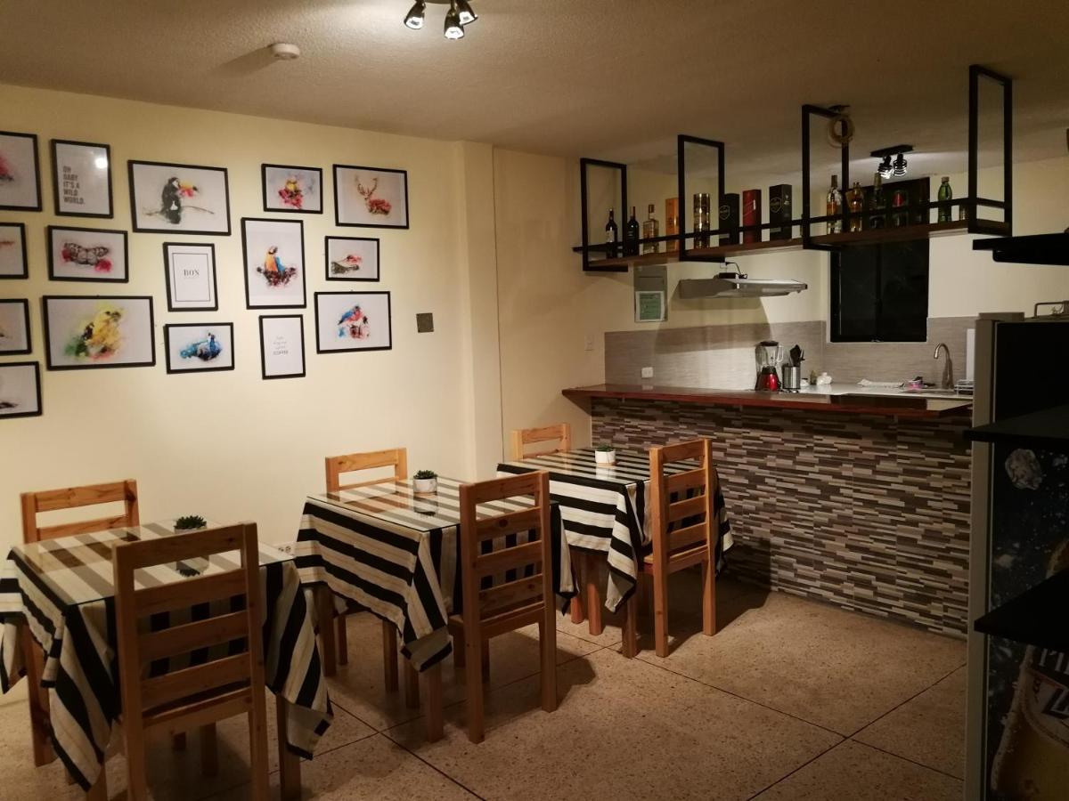 Chapelet Hostal Табабела Екстериор снимка