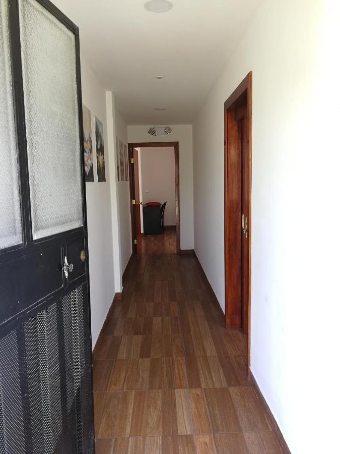 Chapelet Hostal Табабела Екстериор снимка