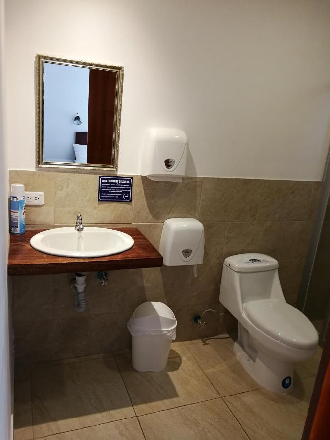 Chapelet Hostal Табабела Екстериор снимка