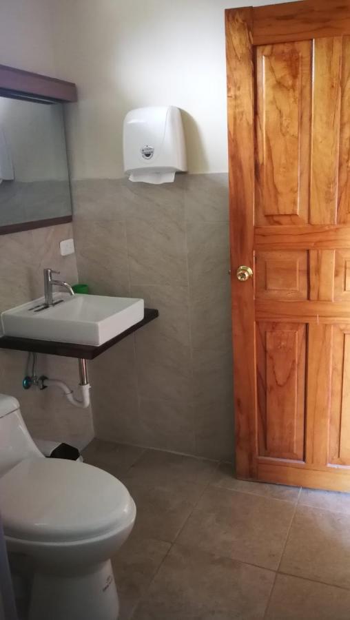 Chapelet Hostal Табабела Екстериор снимка