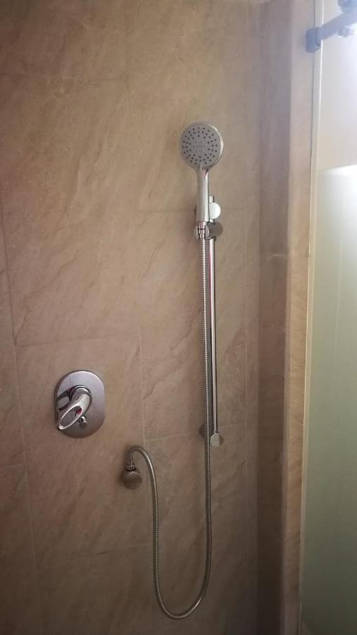Chapelet Hostal Табабела Екстериор снимка