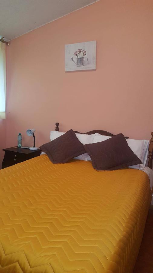 Chapelet Hostal Табабела Екстериор снимка