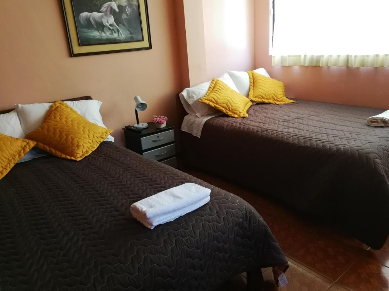 Chapelet Hostal Табабела Екстериор снимка