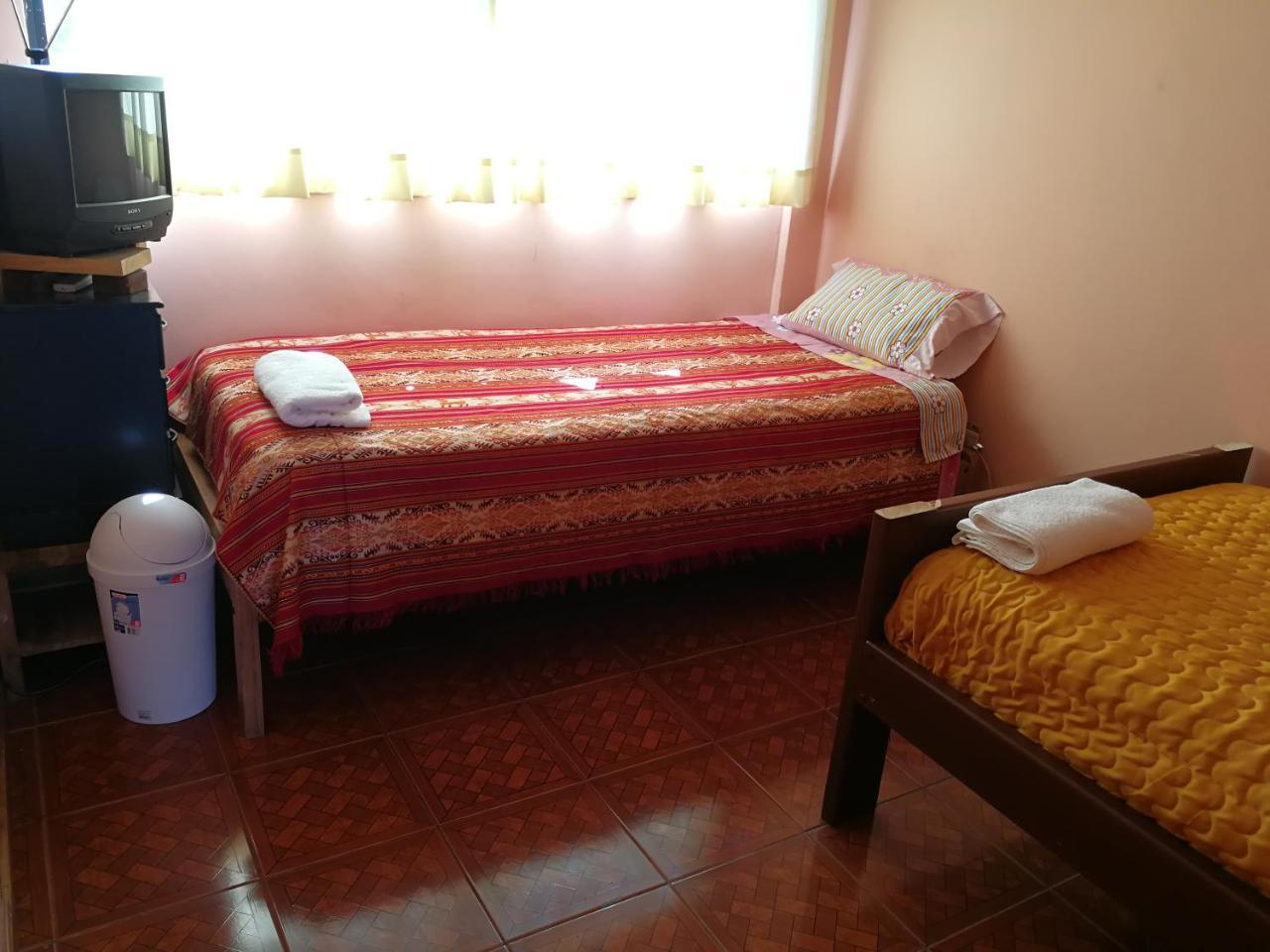 Chapelet Hostal Табабела Екстериор снимка