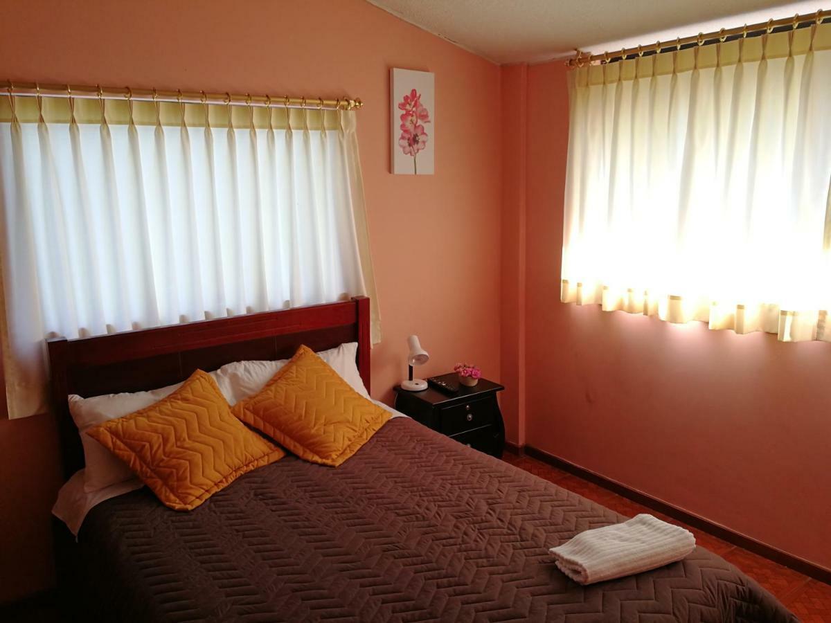 Chapelet Hostal Табабела Екстериор снимка